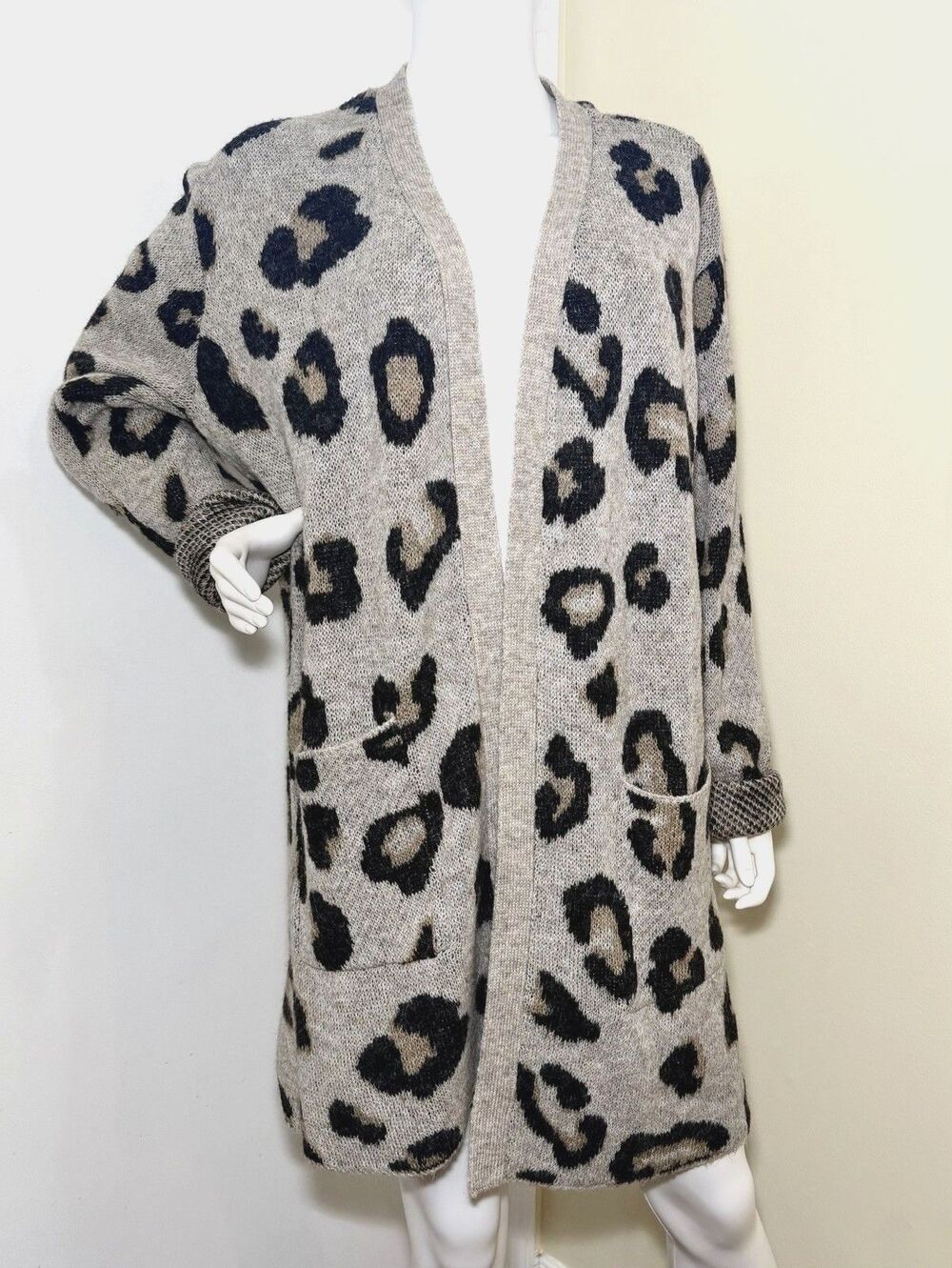 Modern Canvas XL Leopard Print Long Open Front Cardigan Sweater Pockets